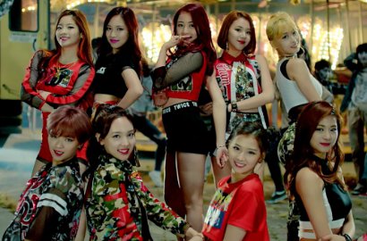 JYP Bangga, MV Twice 'Like OHH-AHH' Raih 70 Juta Viewers