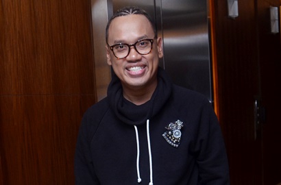Diisukan Mesra dengan Luna Maya, Ini Reaksi Uya Kuya