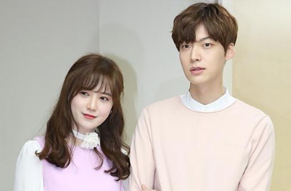 Kencan di Jepang, Ahn Jae Hyun Tak Malu-Malu Rangkul Mesra Goo Hye Sun
