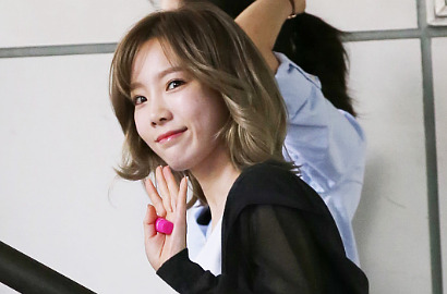 Tae Yeon SNSD Bikin Heboh Unggah Gambar Bendera Biseksual di Snapchat