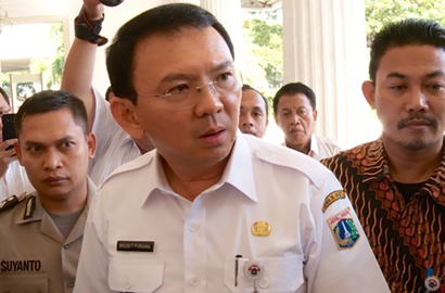 Gubernur Ahok Marah Hingga Usir Wartawan Keluar Balai Kota, Kenapa?