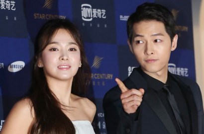 Song Joong Ki Jumpa Fans di Tiongkok, Song Hye Kyo Beri Kejutan