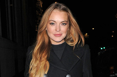 Lindsay Lohan Salahkan Hollywood Atas Kematian Anton Yelchin 'Star Trek', Kok Bisa?
