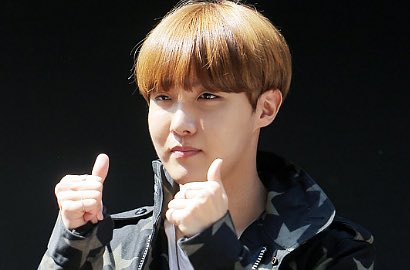 Kesal Dituduh Oplas, Fans Buktikan J-Hope BTS Ganteng Alami Lewat Foto Ini