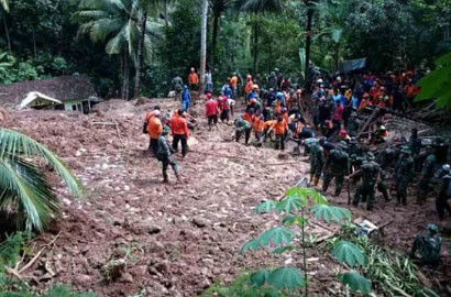 Tertimbun 12 Jam, Ibu Korban Longsor Purworejo Ditemukan Selamat
