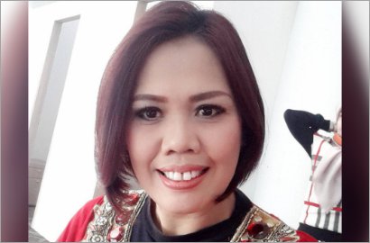 Suami Tabrak Mobil Orang, Ely Sugigi 'Dilabrak' Korban di Medsos