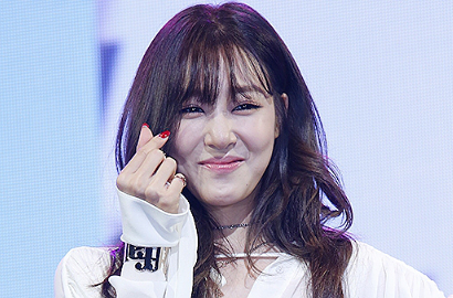 Update Snapchat Cuma Pakai Lingerie Hitam, Tiffany SNSD Masih Cantik?