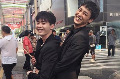 Jadi Bodyguard Lee Jong Suk, Lee Tae Hwan Tak Kalah Keren di Foto Teaser 'W'
