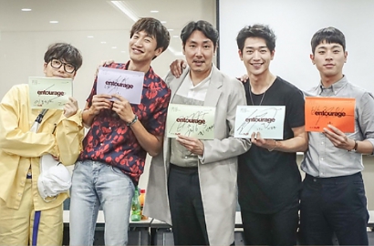 Hak Siar Dibeli Tiongkok, 'Entourage' Ternyata Lebih Mahal dari 'Descendants'