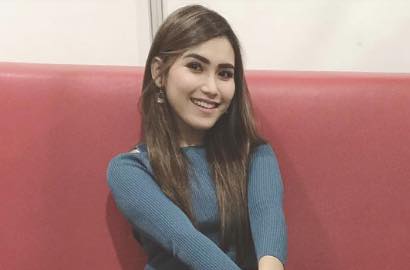 Banjir Rezeki, Ayu Ting Ting Siap Bagi-Bagi Angpau Lebaran