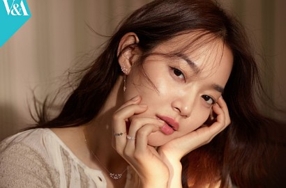 Pakai Busana Menerawang, Shin Min A Pamer Bra di Festival Film Pendek