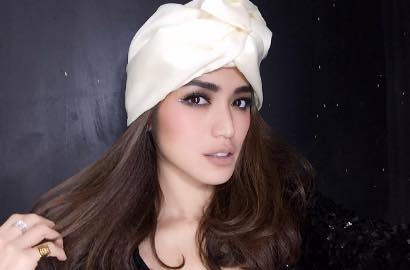 Kocak Banget, Jessica Iskandar Bikin Video Dubsmash Lagu Syahrini