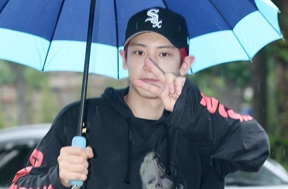 Usai Pasta, Chanyeol EXO Kali Ini Traktir Fans Waffles