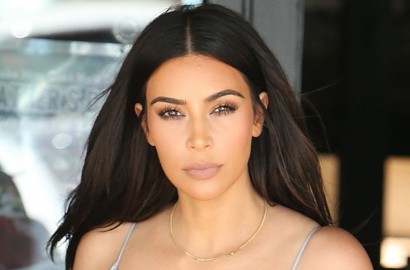 Kim Kardashian Pamer Foto Imut Saint West
