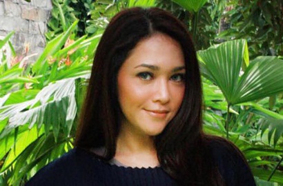 Bikin Nangis, Maia Estianty Unggah Foto Peluk Sayang El Rumi