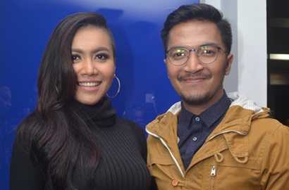 Digosipkan Pacaran, Ihsan Tarore Rilis Single Bareng Denada