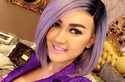 Julia Perez Akui Sering Diteror, Oleh Siapa?