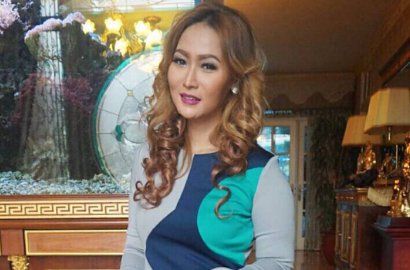 Jadwal Masih Padat, Inul Daratista Ditinggal Anak dan Suami Mudik Lebaran