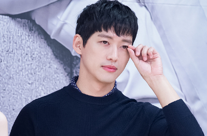 Bukan 'Remember', Nam Goong Min Sabet Trofi Best Villain Berkat 'Sensory Couple'