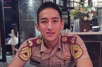 Mirip Pembalap Rio Haryanto, Calon Polisi Ini Dipuji Netter