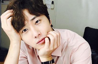 Antusias Bakal Tayang, Jung Il Woo Pamer Poster 'Cinderella and Four Knights'