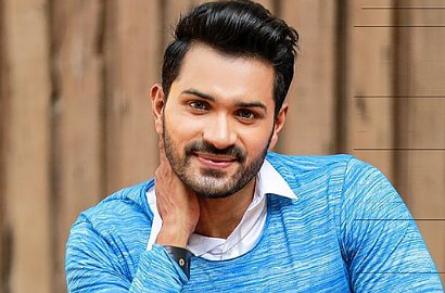 Pamer Perut Six Pack, Mrunal Jain 'Aakash' Sukses Hebohkan Fans