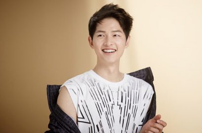 Beredar Gosip Song Joong Ki Ditemani Pacar ke LA, Ini Kata Agensi