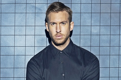 Naik Kapal Pesiar Mewah, Calvin Harris Dikelilingi Cewek Cantik