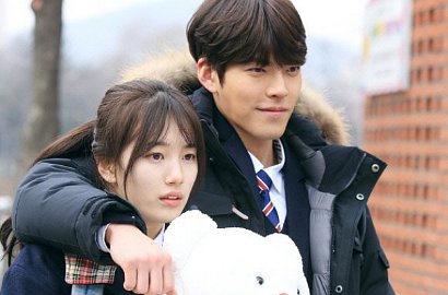 Jelang Tayang Perdana, Suzy Tampil Menggemaskan di Video Promosi 'Uncontrollably Fond'