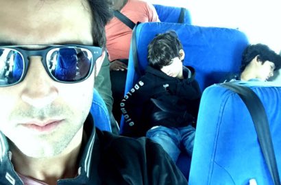 Tewaskan 36 Orang, Hrithik Roshan cs Ikut Berduka Atas Tragedi Bom Istanbul
