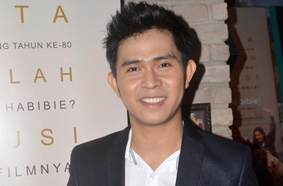 Siapkan Album Anyar, Cakra Khan Kenang Pernah Nyanyi Dangdut