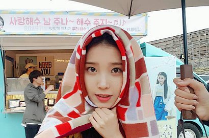 Syuting 'Scarlet Heart Ryeo' Akhirnya Kelar, IU Pamer Foto Ji Soo-Nam Joo Hyuk