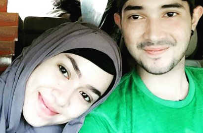 Aryani Fitria Mantap Berhijab, Donny Michael Langsung Syok dan Nangis?