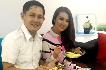 Dengar Saran Dokter, Fitri Carlina Kurangi Kerja Demi Program Kehamilan