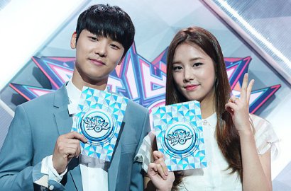 Perkenalan MC Baru 'Music Bank', Min Hyuk-Solbin Bawakan OST 'Princess Hours'