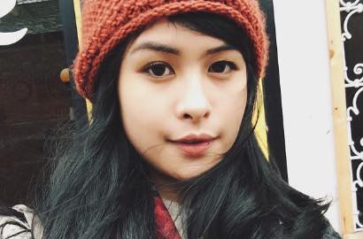 Pamer Foto Cantik, Maudy Ayunda Grogi Manggung Perdana Usai Lulus Kuliah