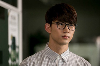 Ganteng, Foto Syuting Taecyeon 2PM di 'I'll Touch You' Sukses Bikin Meleleh