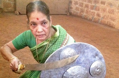 Berusia 76 Tahun dan Jago Bela Diri, Nenek di India Gegerkan Medsos