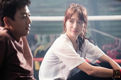 Lakoni Adegan Action Tanpa Stuntman, Park Shin Hye Dipuji Kru 'Doctors'