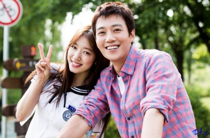 Makin Perhatian, Kim Rae Won Bakal Peluk Park Shin Hye di 'Doctors'?