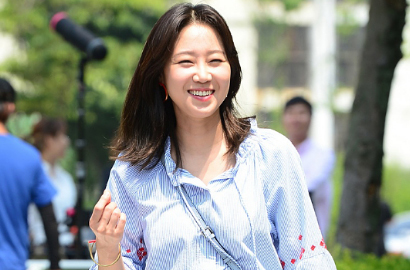 Waduh, Gong Hyo Jin Lupa Pakai Celana Saat Syuting 'Incarnation of Envy'?