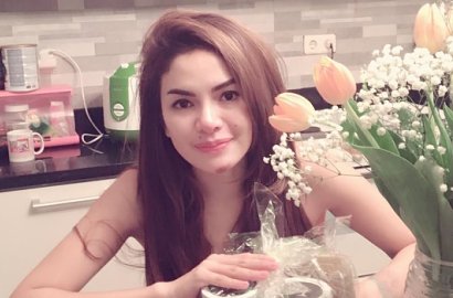 Lebaran, Nikita Mirzani Habiskan Puluhan Juta Buat THR?