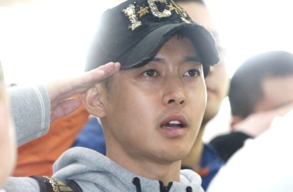 Siap Ketemu Ms. Choi di Pengadilan, Begini Wajah Kim Hyun Joong