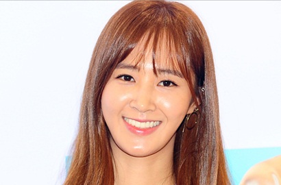 Waduh, Yuri SNSD Bikin Pengakuan Hobi Minum Alkohol