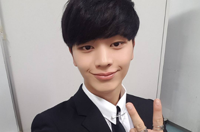 Pembuluh Darah Mata Pecah, Sungjae BTOB Bikin Fans Khawatir