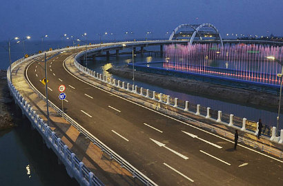 Bikin Bangga, Jembatan Suroboyo Masuk Daftar 10 Jembatan Terbaik Dunia