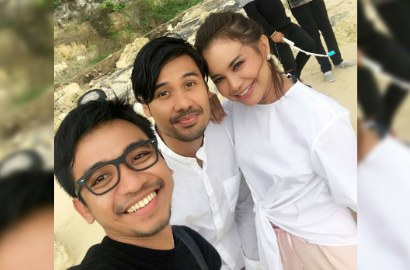 Pelukan Saat Syuting MV 'Jangan Hilangkan Dia', Rossa dan Chico Jericho Bikin Fans Baper