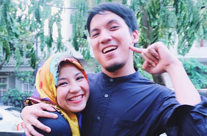 Bangga, Desta Umumkan Nama Cantik Putri Keduanya dengan Natasha Rizky