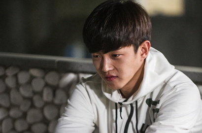 Cieee, Kim Min Suk 'Descendants' Curhat Baru Putus dari Sang Kekasih