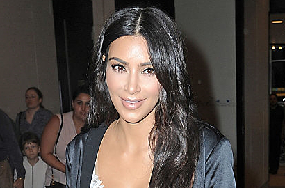 Ditanya Bocah Kecil Kenapa Dirinya Terkenal, Kim Kardashian Malah Mati Gaya